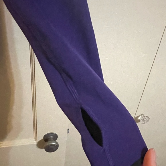 Nike purple pull over Dri fit. Like new.  Size large. - Picture 3 of 3